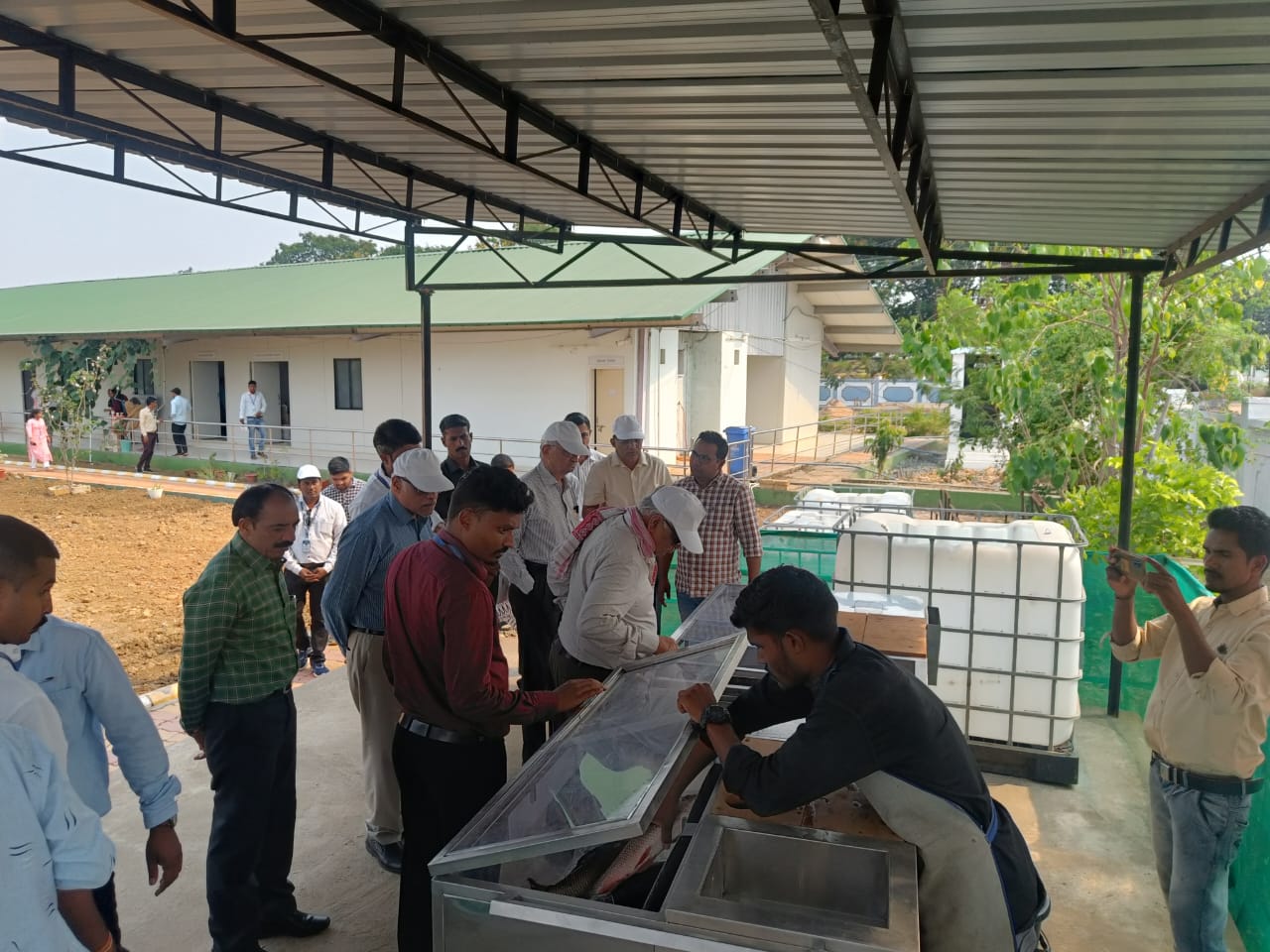 Demonstration Of Portable Fish Selling Unit At STRC, Gadchiroli
